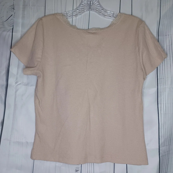 SO ribbed cropped juniors short sleeve V-neck with lace trim top NWT - Picture 7 of 9